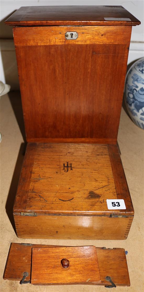 2 boxes
